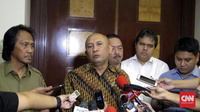 "Tiga isu diarahkan ke Istana, anti-Islam, antek China, dan pro-PKI sebaiknya dihentikan karena tidak produktif," ujar Teten Masduki.