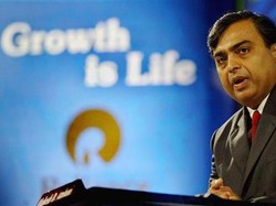 Mukesh Ambani Beli Pesawat Boeing 737 MAX 9 Rp 1,8 Triliun!