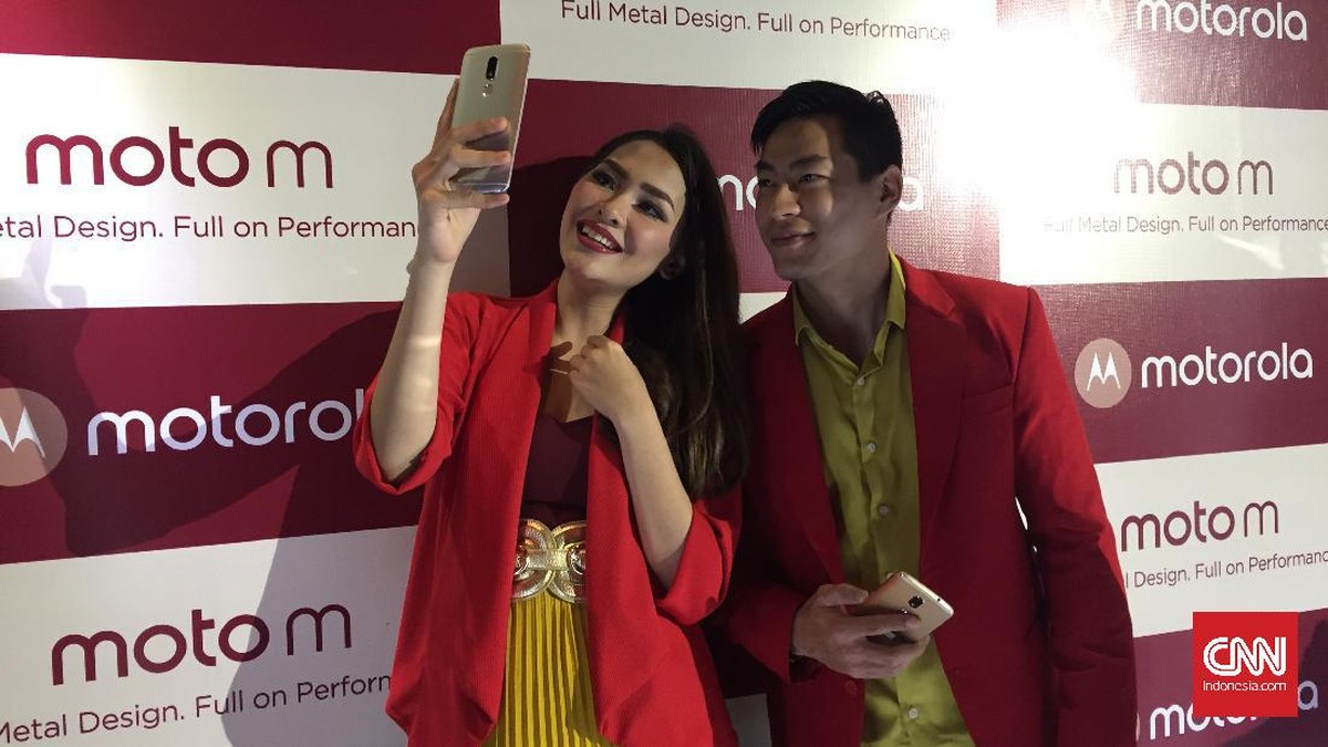 Dijual Rp 4 Juta, Moto M Tak Jualan Fitur 'Selfie'