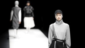 Dua Perancang Indonesia Pukau 'Amazon Fashion Week Tokyo'