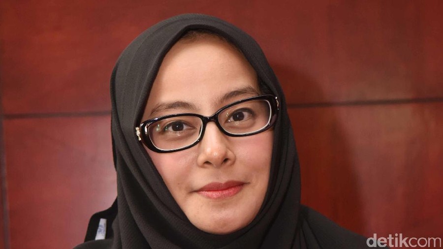 Putri Aisyah Aminah Putri Aisyah Aminah