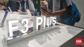 Oppo F3 Plus, Konsistensi di Segmen Ponsel Kamera