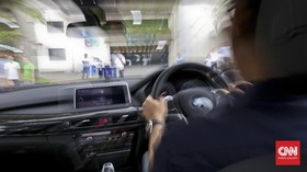Elon Musk Tanggapi Iklan BMW soal Berhubungan Seks di Mobil