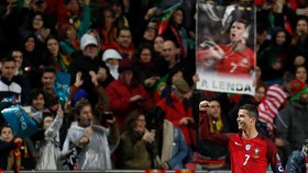 Portugal Hajar Hungaria 3-0, Ronaldo Cetak Dua Gol