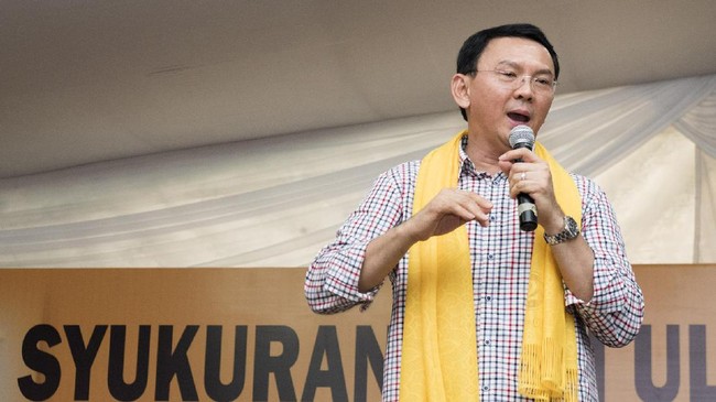 Tim pemenangan Ahok-Djarot yakin elektabilitas pasangan petahana itu akan meningkat hingga hari pencoblosan. Namun, Ahok tak boleh menuai polemik di publik.