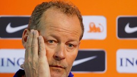 Danny Blind Didepak dari Kursi Pelatih Timnas Belanda