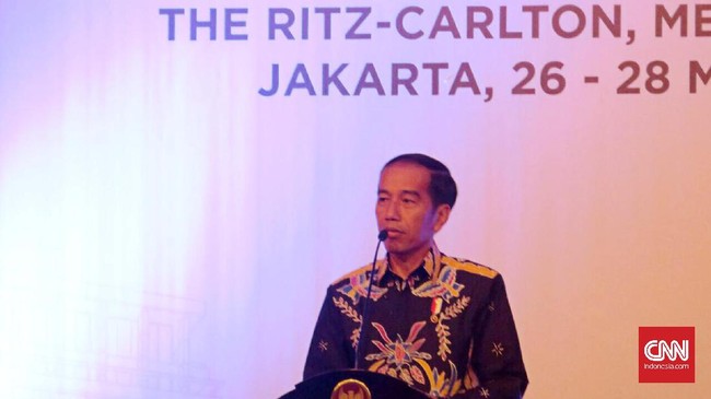 Jokowi mengajak pengusaha muda untuk masuk di sektor pangan demi kemandirian pangan nasional.
