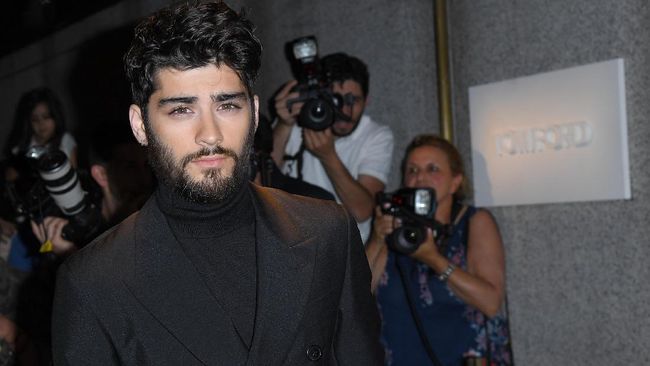 Penyanyi Zayn Malik menyebut dirinya tak pernah berbicara terkait keyakinan dan menolak percaya adanya neraka.