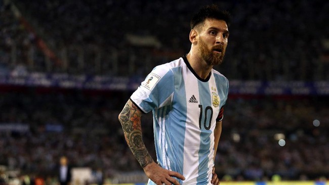 Lionel Messi sudah merasa makin mendekati akhir karier dan berharap bisa mengangkat trofi Piala Dunia bersama Argentina.
