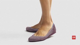 Sepatu Cantik dari Botol Plastik