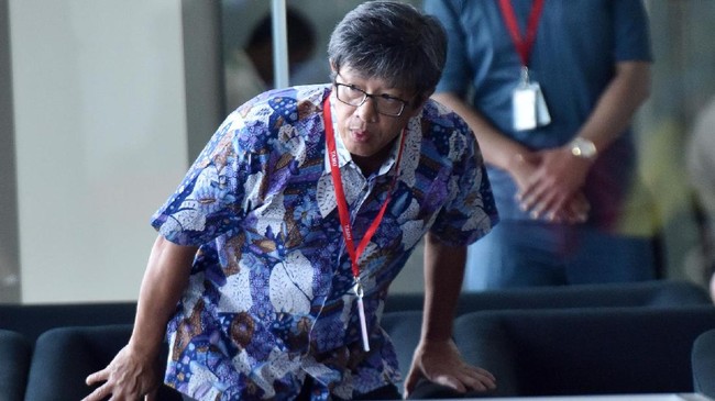 Setelah menjadikan Anang Sugiana Sugihardjo sebagai tersangka, KPK juga membidik PT Quadra Solution untuk bertanggung jawab dalam kasus e-KTP.
