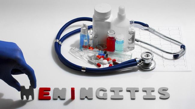 Wabah Meningitis Tewaskan 813 Orang di Nigeria Angka ini lebih besar dari tahun sebelumnya. Pemerintah meluncurkan vaksinasi massal sebagai bagian dari tanggap darurat terhadap wabah penyakit.