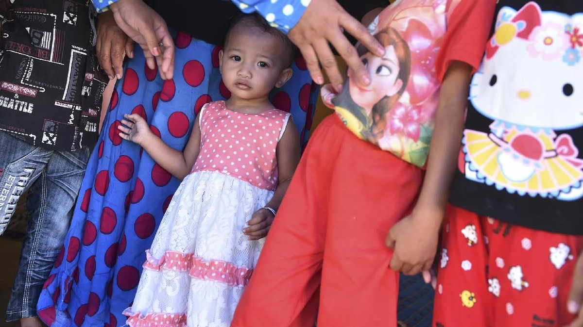 Mengikuti Tradisi Sunat Perempuan di Gorontalo