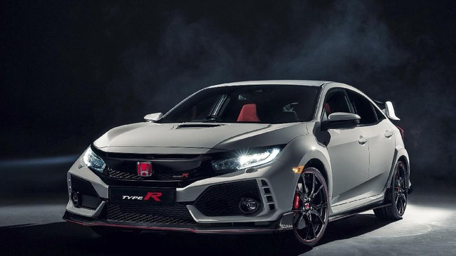 Civic R terbaru memecahkan rekor kecepatan di Sirkuit Nurburgring, Jerman sebagai mobil berpenggerak roda tercepat.