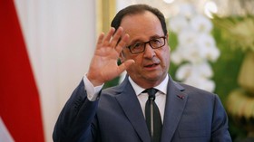 Hollande: Kemenangan Macron Sinyal Persatuan Perancis