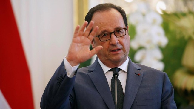 Macron akan menggantikan Hollande sebagai Presiden Perancis. Pergantian itu dianggap sebagai bentuk kemenangan untuk persatuan Perancis juga Uni Eropa.