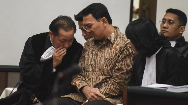 Ahli psikologi menyebut Ahok dianggap mengingkari pola kekuasaan dan penguasa yang terbangun di Indonesia.