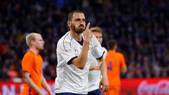 Bek Juventus, Leonardo Bonucci, diklaim telah mencapai kata sepakat memperkuat AC Milan untuk untuk durasi lima tahun ke depan.