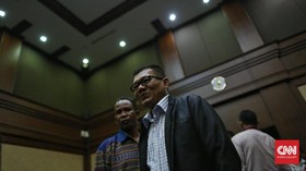 Agun Gunandjar Akui Makan Bareng dengan Andi Narogong