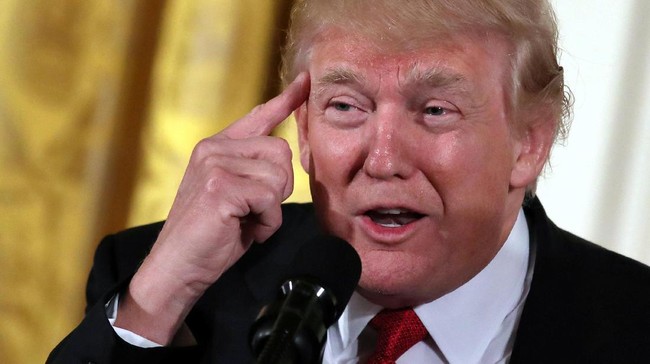 Seratus hari sudah Trump menduduki tahta tertinggi pemerintahan Amerika Serikat. Apa saja janji program yang sudah berhasil dia capai sejauh ini?