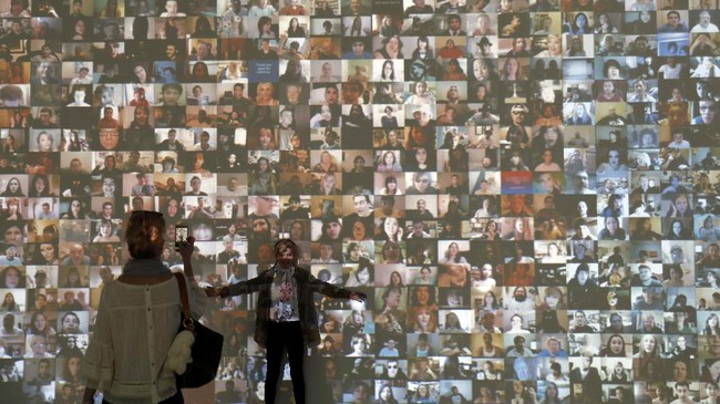 Melihat 'Selfie' dari Masa ke Masa di London