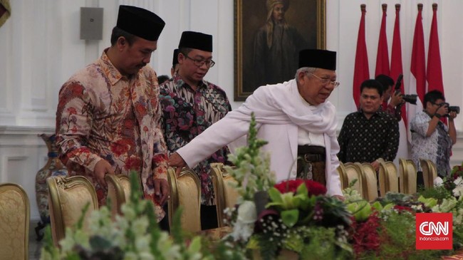 Ma'ruf Amien baru kemarin bertemu dengan Jokowi. Namun hari ini ia kembali menyambangi Istana untuk menemui Presiden. Pertemuan digelar tertutup.