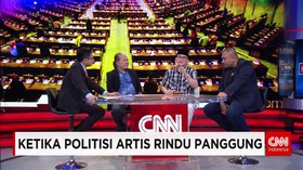 Ketika Politisi Artis Rindu Panggung