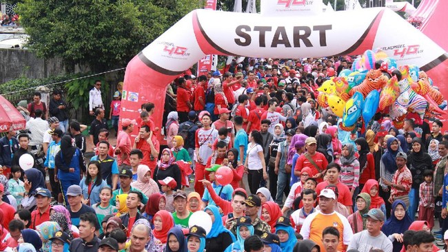 Telkomsel memberikan kado berupa sokongan broadband untuk ekosistem digital di hari jadi Sukabumi yang ke-103.