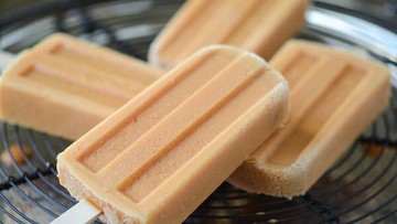 ES LOLLY LECI, MINT, HINGGA SUSU MADU
