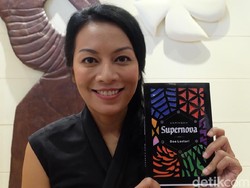 Catat! Dee Lestari Ingatkan Pentingnya Riset saat Nulis Buku