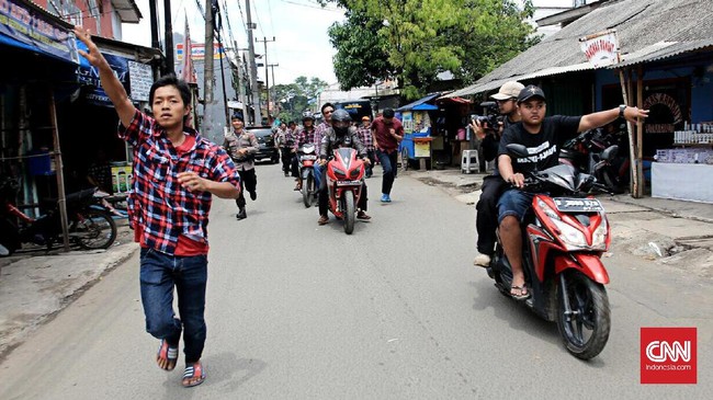 Pengamanan ketat dilakukan karena pada kampanye putaran pertama, Djarot sempat diadang oleh sekelompok orang di Kembangan Utara.