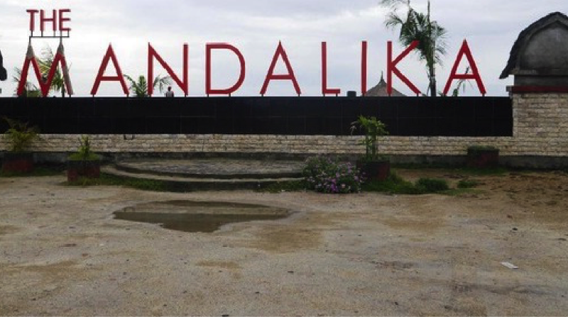Beberapa waktu lalu, belum banyak orang yang mengetahui kawasan Mandalika di Lombok, NTB.