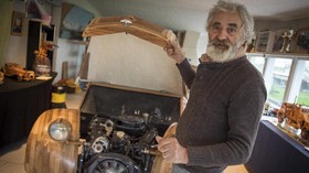 Citroen 2CV, Mobil Kayu Masterpiece Michel Robillard