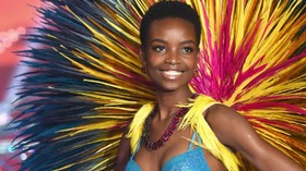 Enam Model Afrika yang Memberi 'Warna' Panggung Mode Dunia