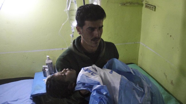 Pejabat Kemlu AS menyebut Rusia memberikan informasi sesat terkait serangan gas beracun yang menewaskan puluhan warga sipil di Idlib, Suriah.