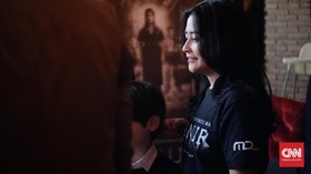 Prilly dan Gal Gadot Rebutan Jadi Wanita Tercantik
