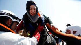 Potret Penyelamatan Imigran Libya di Laut Mediterania
