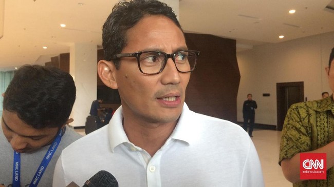 Meski mengubah ritme, Sandiaga Uno berjanji akan tetap blusukan untuk mendengar langsung aspirasi warga DKI Jakarta untuk pemerintah.