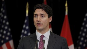 Alis 'Jatuh' Justin Trudeau Tuai Komentar Kocak Netizen