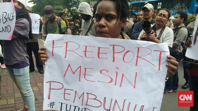 PT Freeport Indonesia meminta perubahan status izin usaha dari Kontrak Karya (KK) menjadi Izin Usaha Pertambangan Khusus (IUPK).
