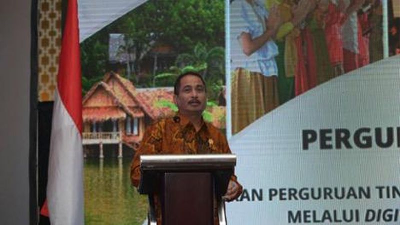 Ada tiga program prioritas yang dititipkan Menpar Arief Yahya untuk media di Kuta Bali.