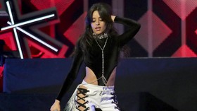 Camila Cabello Tampil Centil di Lagu 'Fate of the Furious'