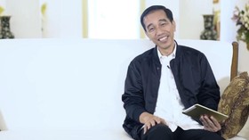 DPR Minta Jokowi Bikin Surat Tunda Omnibus Law, Bukan Medsos