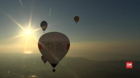 Pecahkan Rekor, 85 Balon Udara Seberangi Selat Inggris