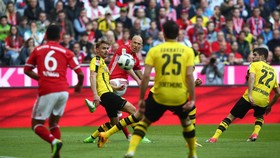 Bayern Munich Mempecundangi Borussia Dortmund