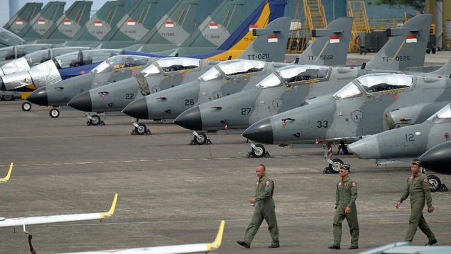 KSAU menerangkan seiring rencana revitaliasi Halim Perdanakusuma, maka empat skadron udara yang ada di Lanud itu akan dipindahkan sementara juga.