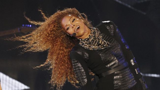 Ada banyak cara melupakan mantan, dan Janet Jackson tampaknya memilih datang ke konser Bruno Mars untuk rehat sejenak pasca perpisahan dengan Al Mana.