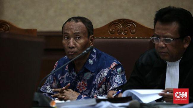 Jaksa Hadirkan Ketua Tim Teknis Proyek e-KTP Jaksa Penuntut Umum berencana menghadirkan enam orang saksi yang berkaitan dengan teknis pengadaan proyek e-KTP.