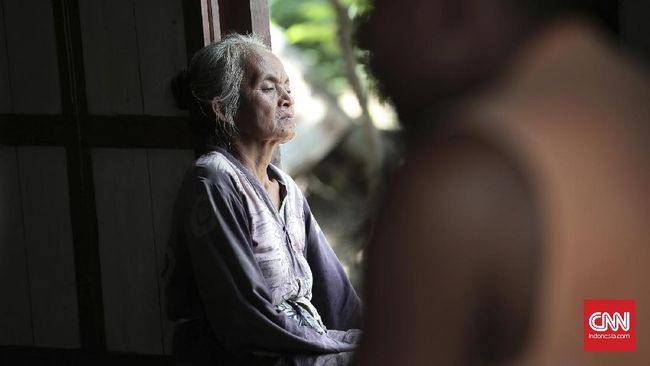 Selain pola makan yang tidak teratur dan olahraga yang minim, merasa kesepian juga dinilai sebagai faktor munculnya penyakit, khususnya bagi kalangan lansia.