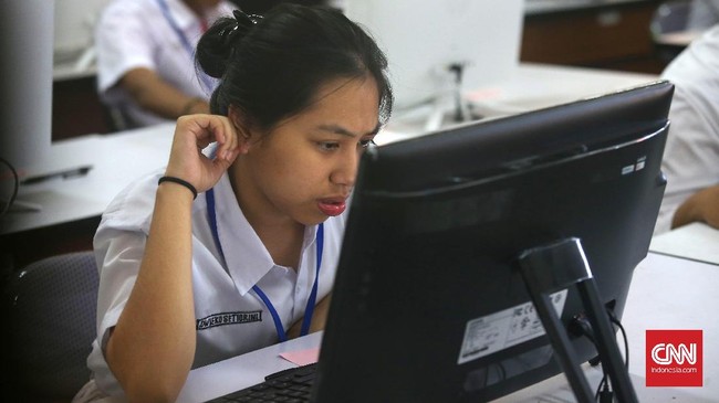 Kemendikbud menyatakan hasil UN akan dijadikan salah satu acuan merancang program untuk menggenjot proses pembelajaran supaya sesuai standar dunia.
